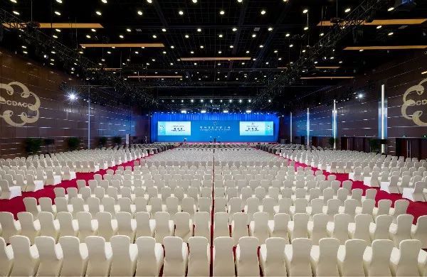 國(guó)家會(huì)議中心 傾情抒寫(xiě)中國(guó)會(huì)展業(yè)的華麗篇章